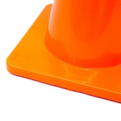 Cono Naranja de 18″