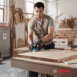 Cepillo GHO 700 700W Bosch