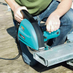 Cortadora Circular de Metal 7 1/4'' 1100W Makita 4131